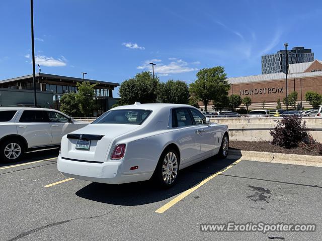 Rolls-Royce Phantom spotted in Tysons Corner, Virginia