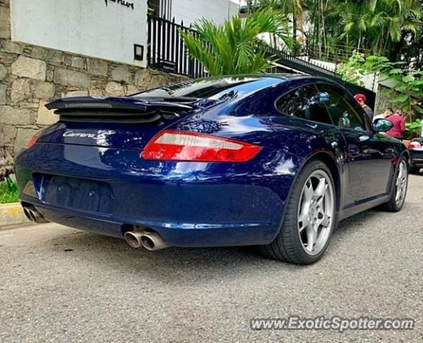 Porsche 911 spotted in Guatire, Venezuela