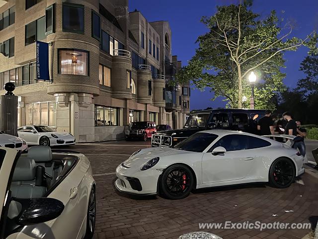 Porsche 911 GT3 spotted in Washington DC, United States