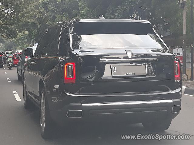 Rolls-Royce Cullinan spotted in Jakarta, Indonesia