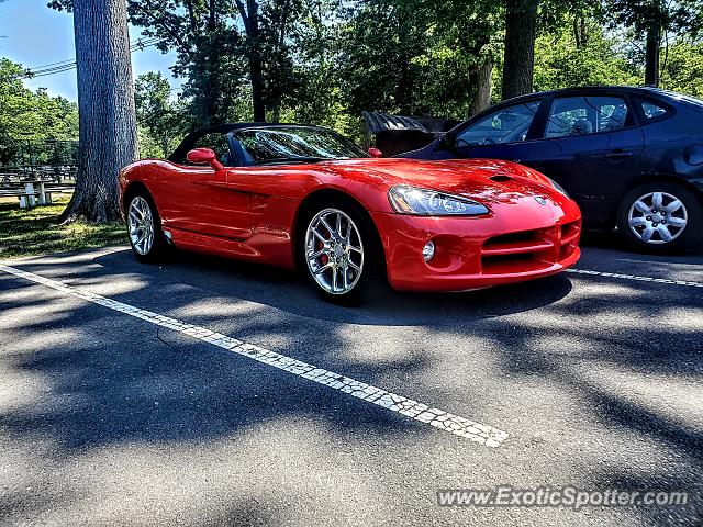 Dodge Viper spotted in Piscataway, New Jersey