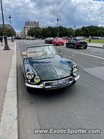 Citroen GT spotted in Paris, France