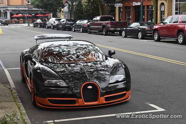 Bugatti Veyron spotted in Summit, New Jersey