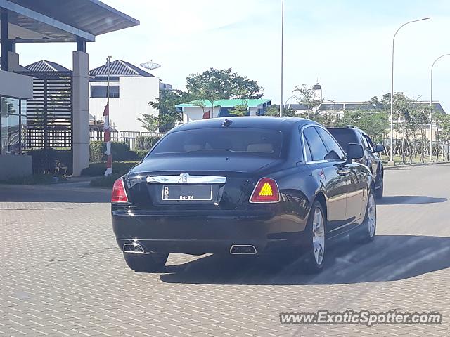 Rolls-Royce Ghost spotted in Jakarta, Indonesia