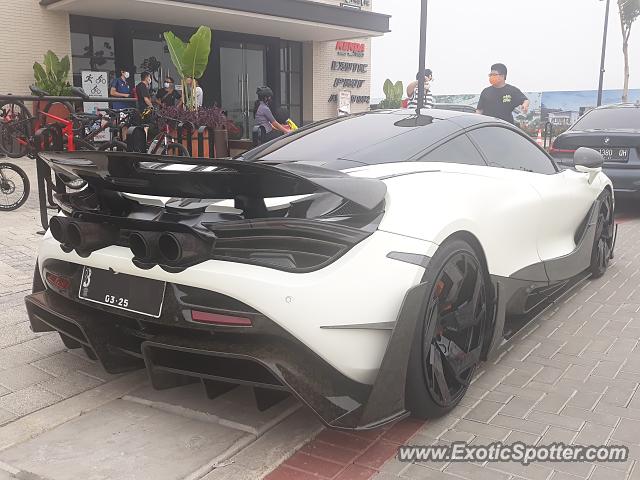 Mclaren 720S spotted in Jakarta, Indonesia