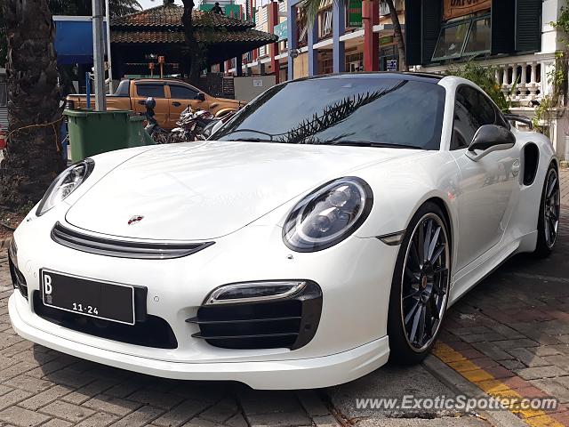 Porsche 911 Turbo spotted in Jakarta, Indonesia