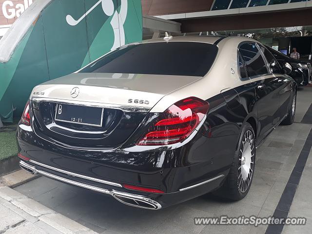 Mercedes Maybach spotted in Jakarta, Indonesia