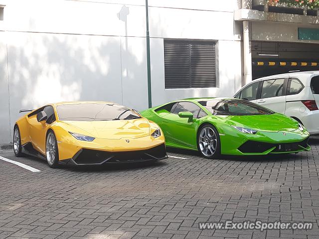 Lamborghini Huracan spotted in Jakarta, Indonesia