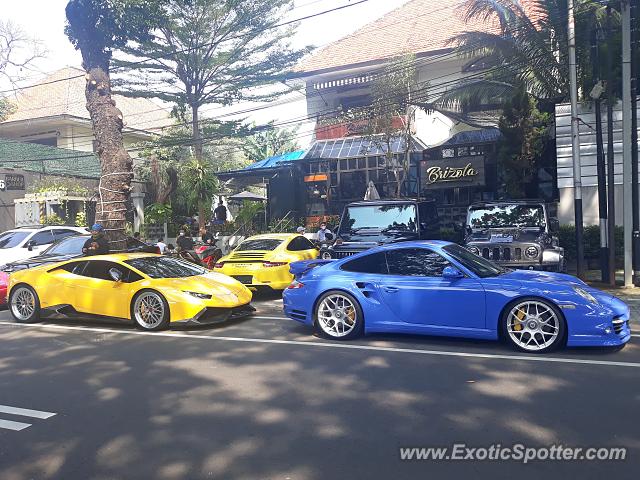 Porsche 911 Turbo spotted in Jakarta, Indonesia