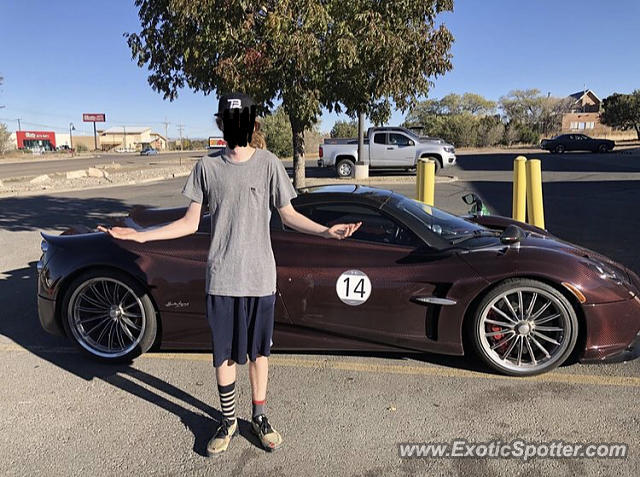 Pagani Huayra spotted in Edgewood, New Mexico