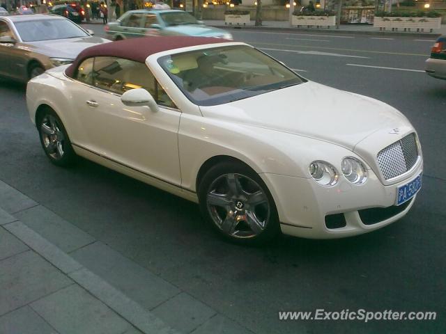 Bentley Continental spotted in SHANGHAI, China