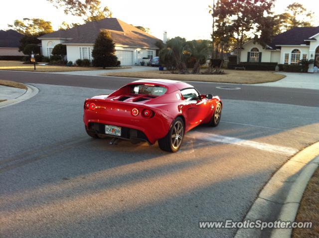 Lotus Elise spotted in Jacksonville, Florida