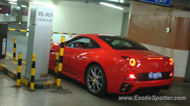 Ferrari California spotted in SHANGHAI, China