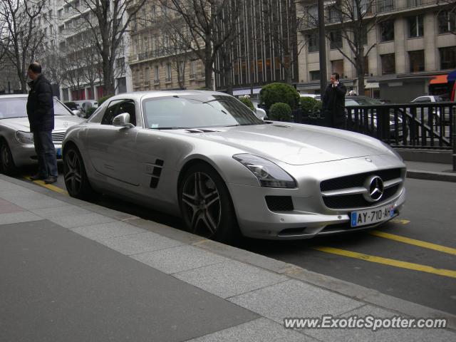 Mercedes SLS AMG spotted in Paris, France