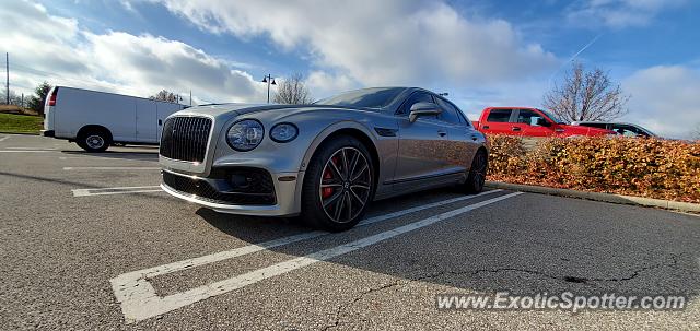 Bentley Flying Spur spotted in Cleveland, Ohio