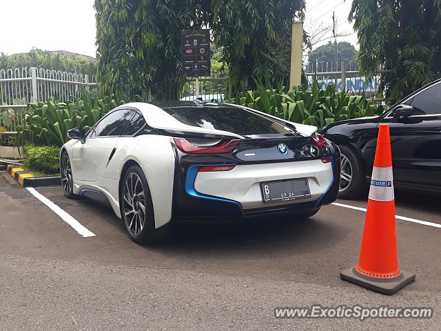 BMW I8 spotted in Jakarta, Indonesia