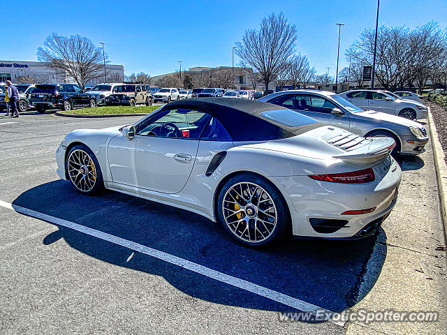 Porsche 911 Turbo spotted in Charlotte, North Carolina