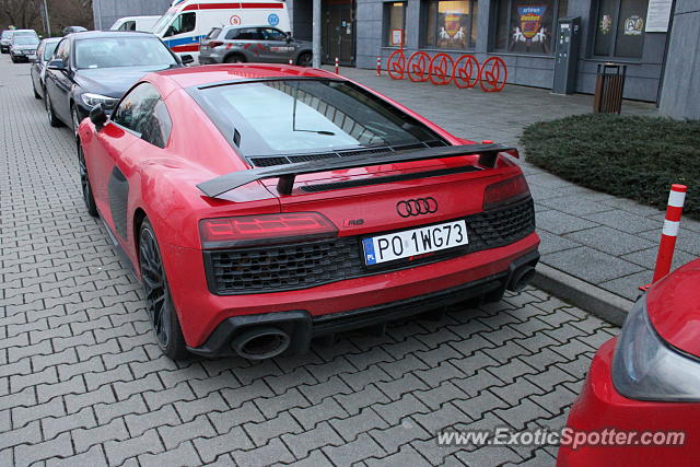 Audi R8 spotted in Bydgoszcz, Poland