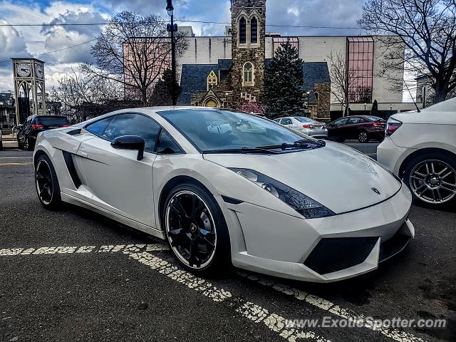 Lamborghini Gallardo spotted in Somerville, New Jersey