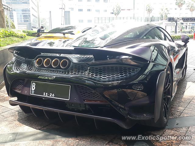 Mclaren 765LT spotted in Jakarta, Indonesia