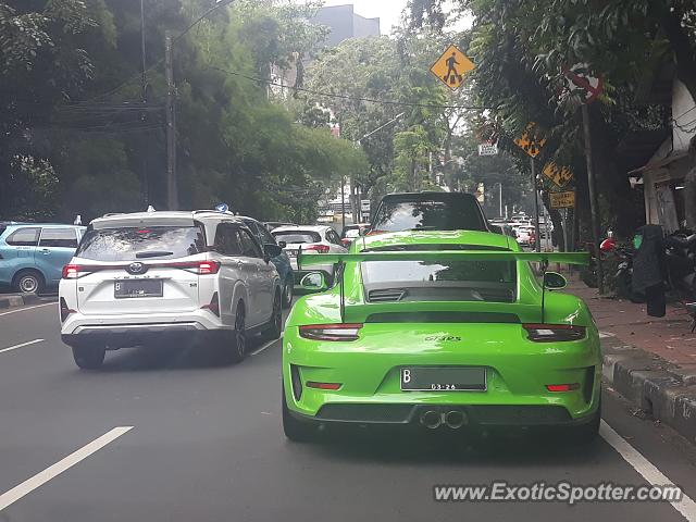 Porsche 911 GT3 spotted in Jakarta, Indonesia