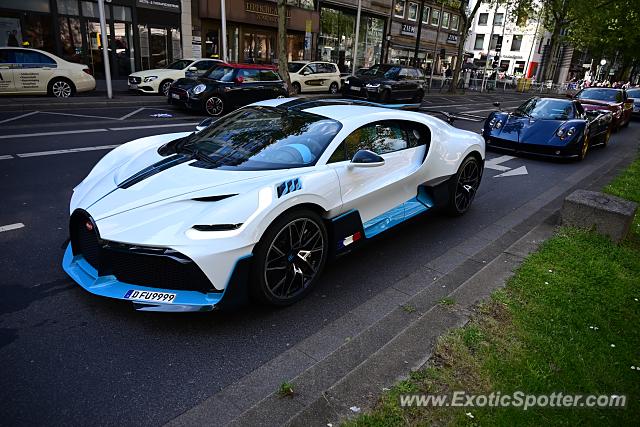 Bugatti Divo spotted in Düsseldorf, Germany