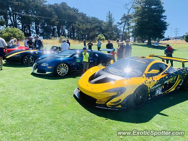Bugatti Veyron spotted in Hillsborough, California
