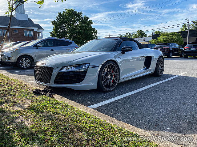 Audi R8 spotted in Asheville, North Carolina