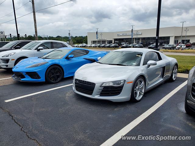 Audi R8 spotted in St Louis, Missouri