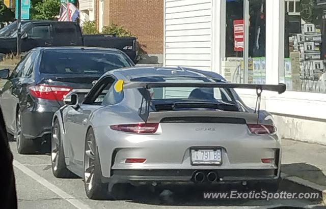 Porsche 911 GT3 spotted in West Lebanon, New Hampshire