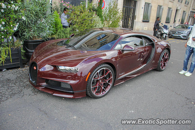 Bugatti Chiron spotted in Paris, France