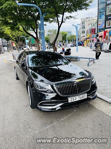Mercedes Maybach spotted in Seoul, South Korea