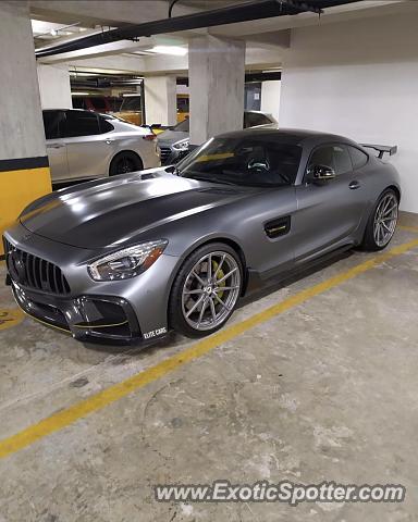 Mercedes AMG GT spotted in Caracas, Venezuela