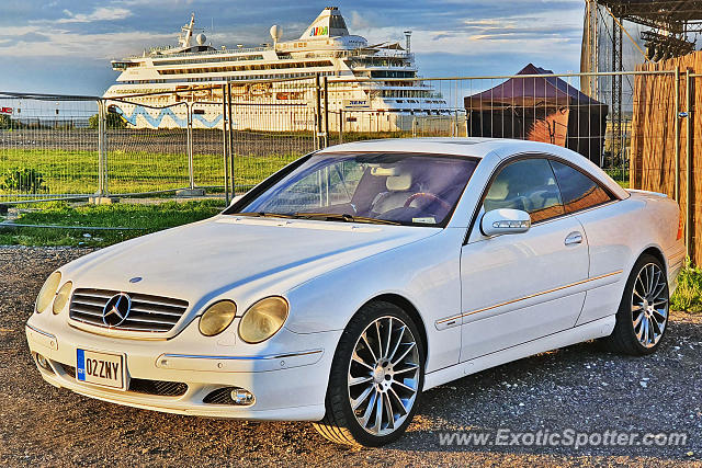 Mercedes SL600 spotted in Tallinn, Estonia