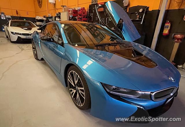 BMW I8 spotted in Madrid, Spain