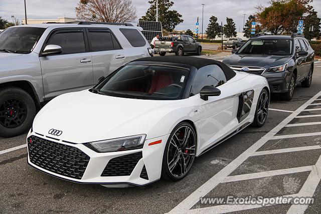 Audi R8 spotted in Jacksonville, Florida