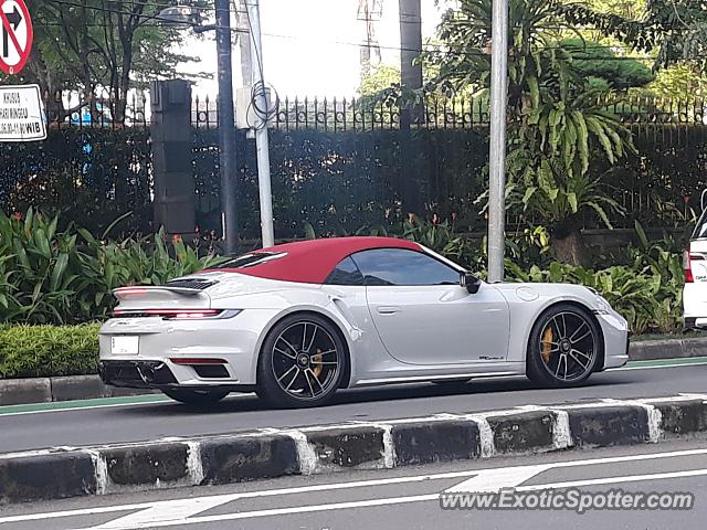 Porsche 911 Turbo spotted in Jakarta, Indonesia