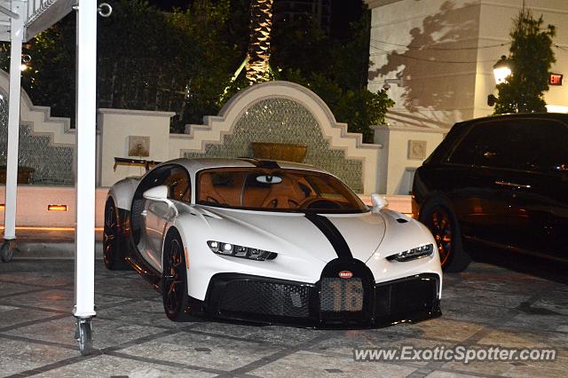 Bugatti Chiron spotted in Sunny Isles, Florida