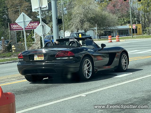Dodge Viper spotted in Yulee, Florida