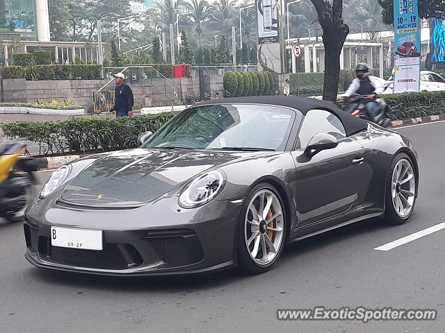 Porsche 911 spotted in Jakarta, Indonesia