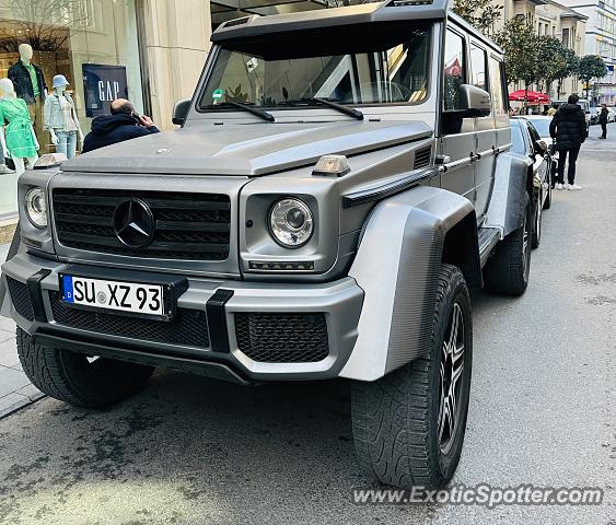 Mercedes 4x4 Squared spotted in Istanbul, Turkey