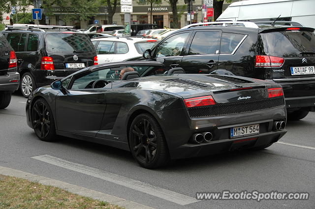 Lamborghini Gallardo spotted in Munich, Germany