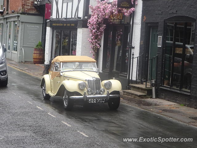 Other Vintage spotted in Knutsford, United Kingdom