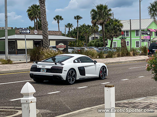 Audi R8 spotted in Jacksonville, Florida