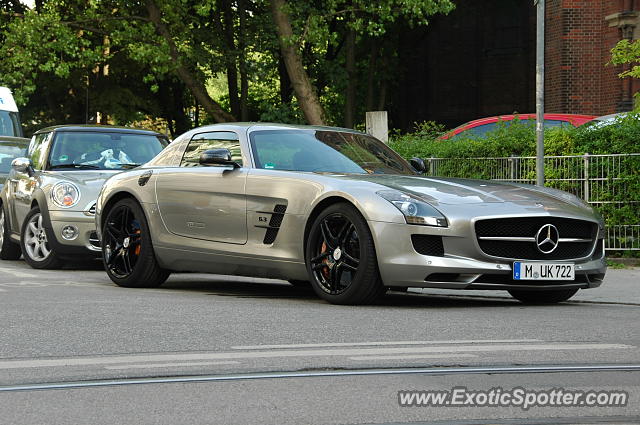 Mercedes SLS AMG spotted in Munich, Germany