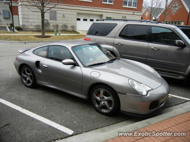 Porsche 911 Turbo spotted in Palatine, Illinois