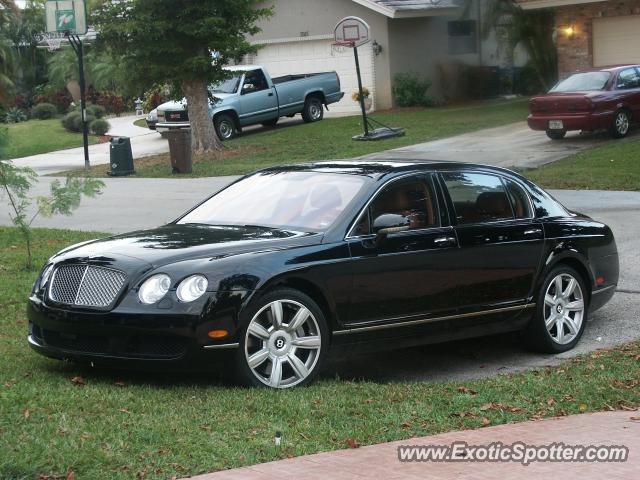 Bentley Continental spotted in Coral Springs, Florida