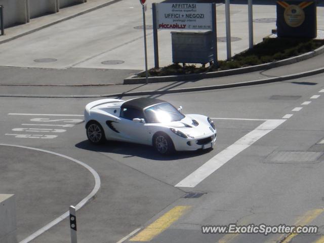 Lotus Elise spotted in Chiasso, Switzerland