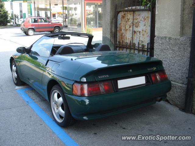 Lotus Esprit spotted in Chiasso, Switzerland