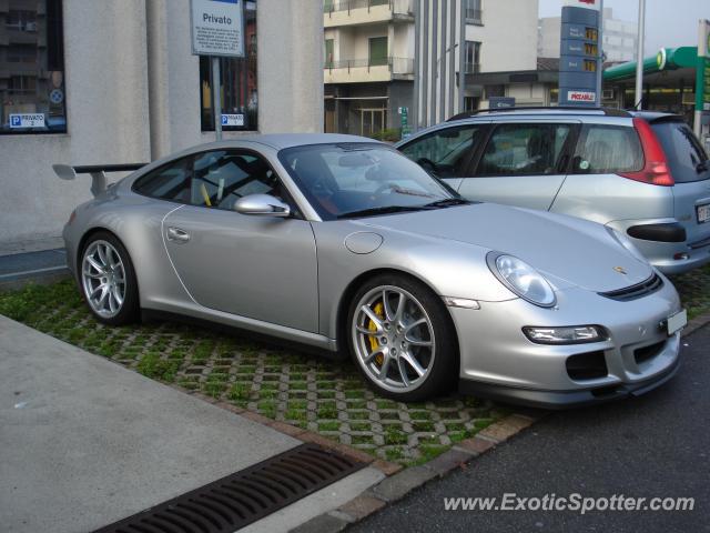 Porsche 911 GT3 spotted in Chiasso, Switzerland